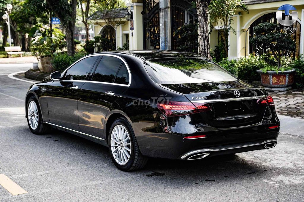 Mercedes-Benz E200 Exclusive 2023 Đen 13000 km. Mua bán Ô tô tại Quận 7 Tp Hồ Chí Minh được đăng bởi PHÁT ĐẠT LUXURY CAR hình 12