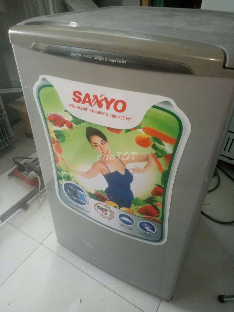 0877057607 - Tủ lạnh Sanyo mini 93L
