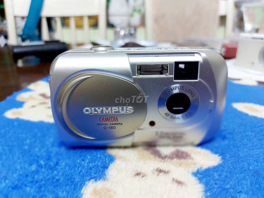 Máy ảnh Olympus C-160 Bạc, sưu tầm,  đẹp kẻng.. Mua bán Máy ảnh, Máy quay tại Thành phố Thủ Dầu Một Bình Dương được đăng bởi Pham Kim Hang hình 1