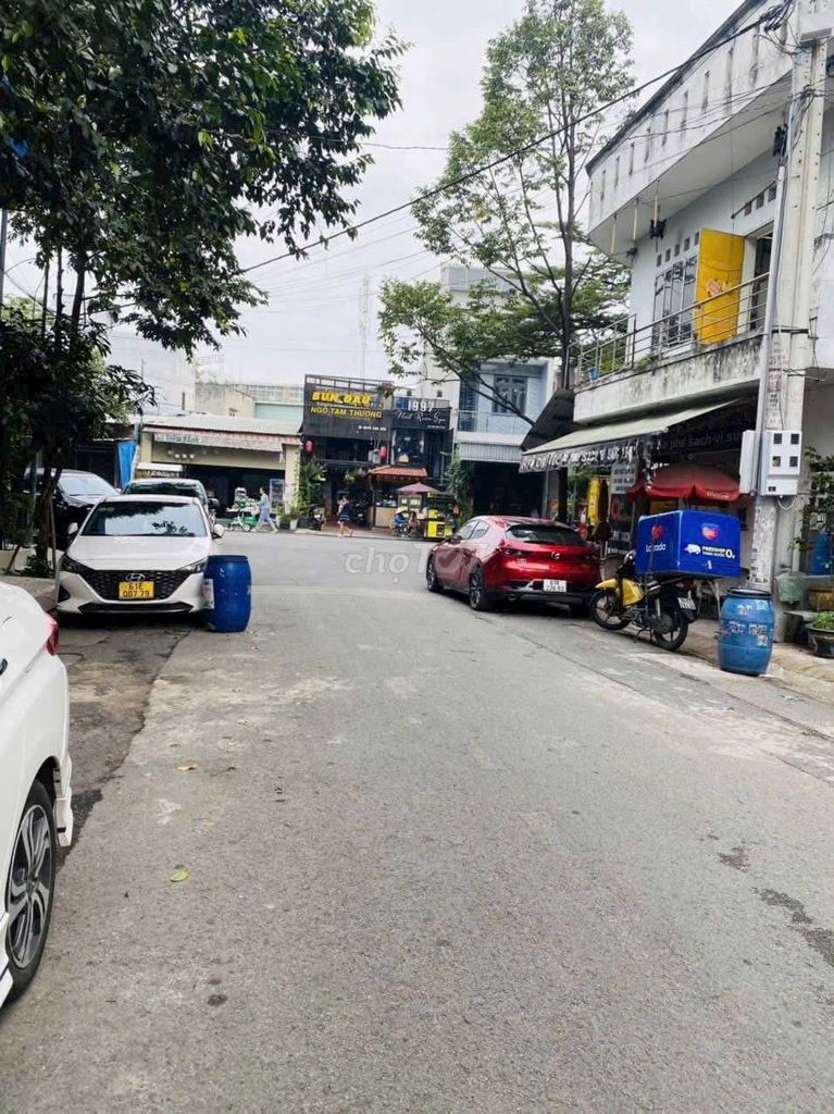 Nhà Mặt Tiền Kinh Doanh Phường Dĩ An. Mua bán văn phòng, mặt bằng kinh doanh tại Thành phố Dĩ An Bình Dương được đăng bởi Anh Hong hình 3