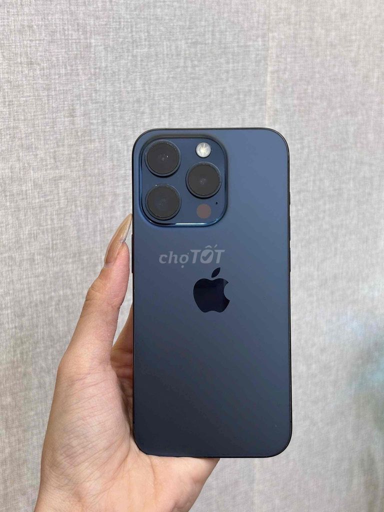 iPhone 15 Pro 128GB Xanh VN Pin 85 Zin ốc 9282829. Mua bán Điện thoại tại Quận Ninh Kiều Cần Thơ được đăng bởi Quý Mobile Cần thơ hình 1