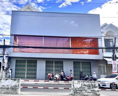 Аренда · 2 комн. · 378 м² · Thành phố Nha Trang, ул. Lê Hồng Phong