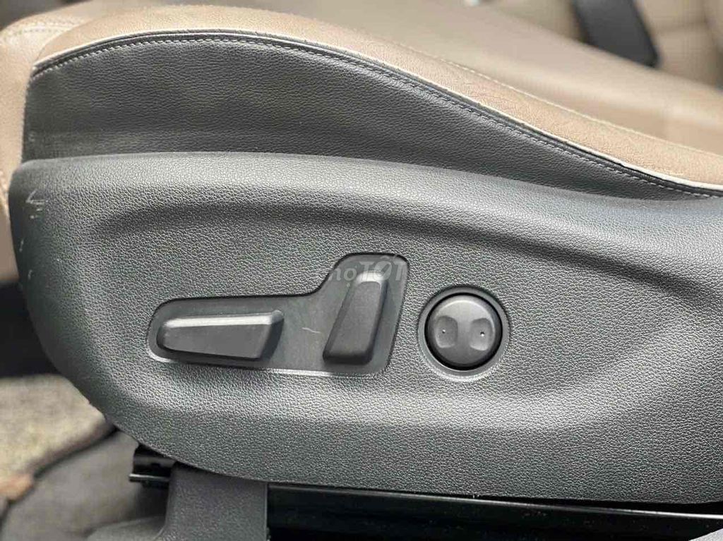 Cần bán. Mua bán Ô tô tại Thành phố Qui Nhơn Bình Định được đăng bởi Tiến hình 10