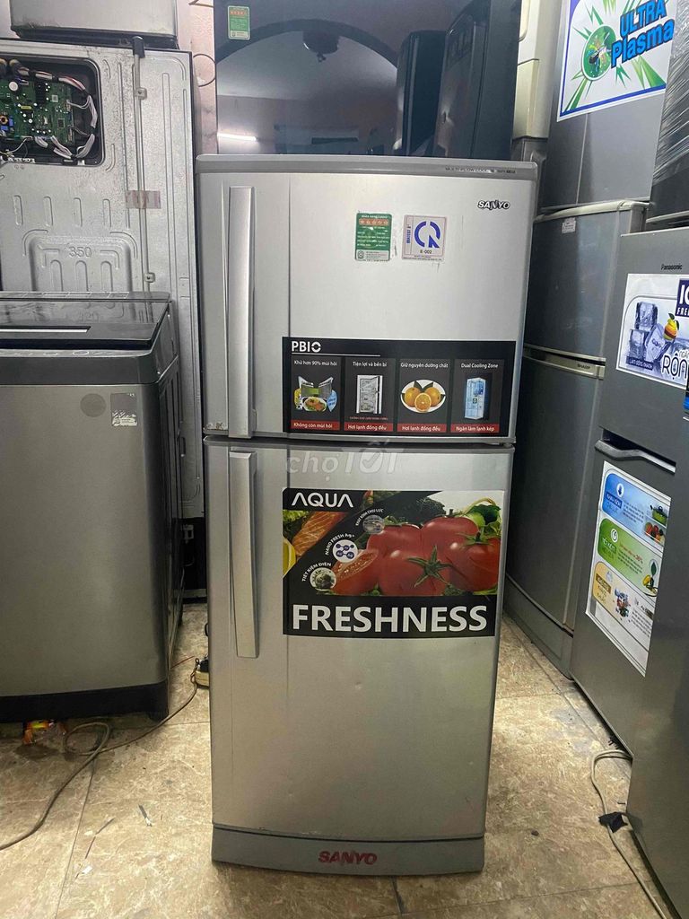 tủ lạnh sanyo 200l zin,mới 90%,tiết kiệm điện. Mua bán Tủ lạnh tại Quận Cầu Giấy Hà Nội được đăng bởi Điện lạnh Hà nội hình 1
