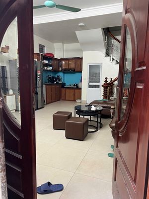 Townhouse 33 m² · 2 bed · Đường Yên Xá