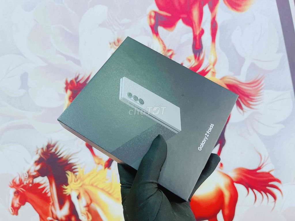 Samsung Z Fold 6 256G new 100% Việt Nam open Box. Mua bán Điện thoại tại Quận Hải Châu Đà Nẵng được đăng bởi TUẤN LUXURY MOBILE ĐÀ NẴNG hình 2