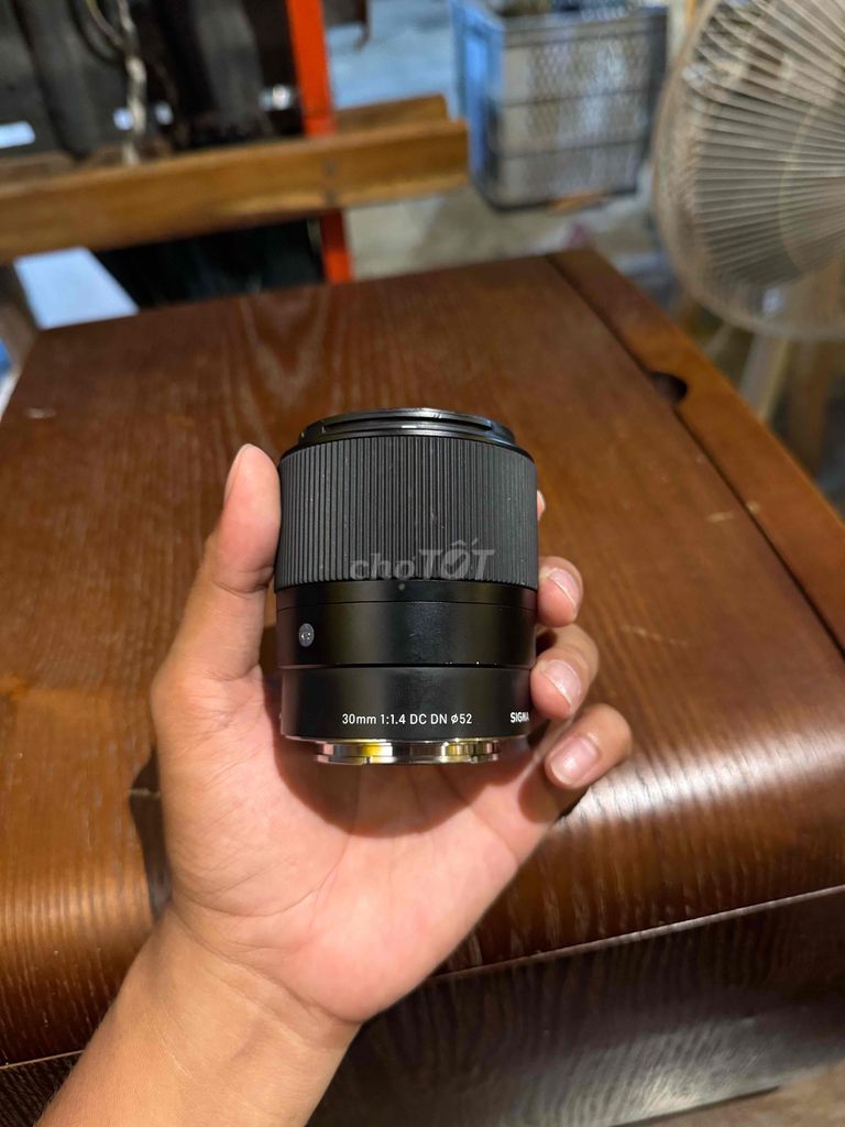 Sigma 30mm F1.4