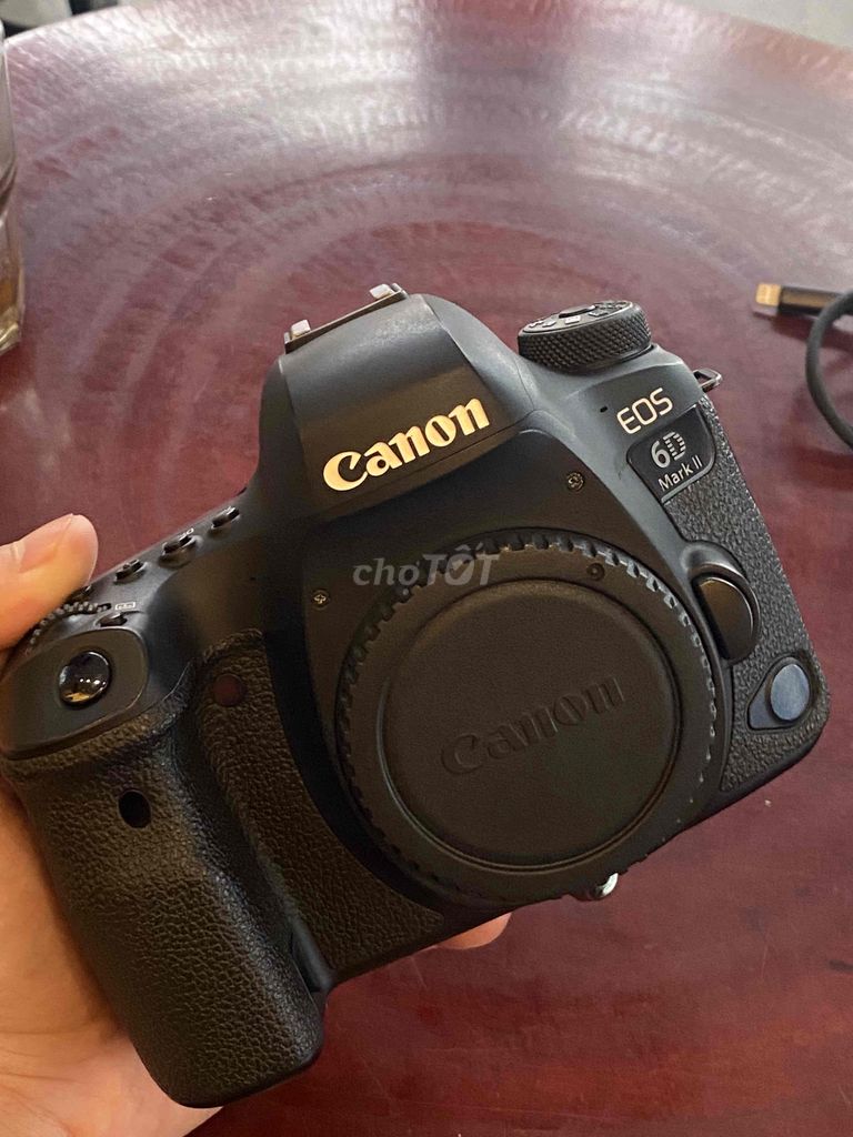 Canon 6d2 cần bán