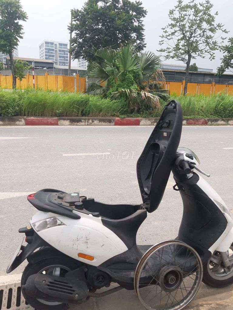 Bán xe Zip Đổ xăng là chạy. Mua bán Xe máy tại Quận Long Biên Hà Nội được đăng bởi Mạnh Hùng hình 3