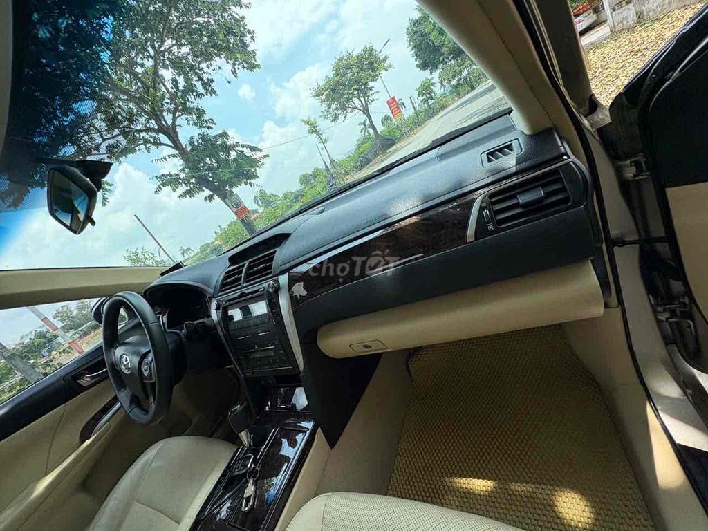 Toyota Camry 2016 2.0E - 86000 km. Mua bán Ô tô tại Quận Hai Bà Trưng Hà Nội được đăng bởi Bùi hiển hình 9