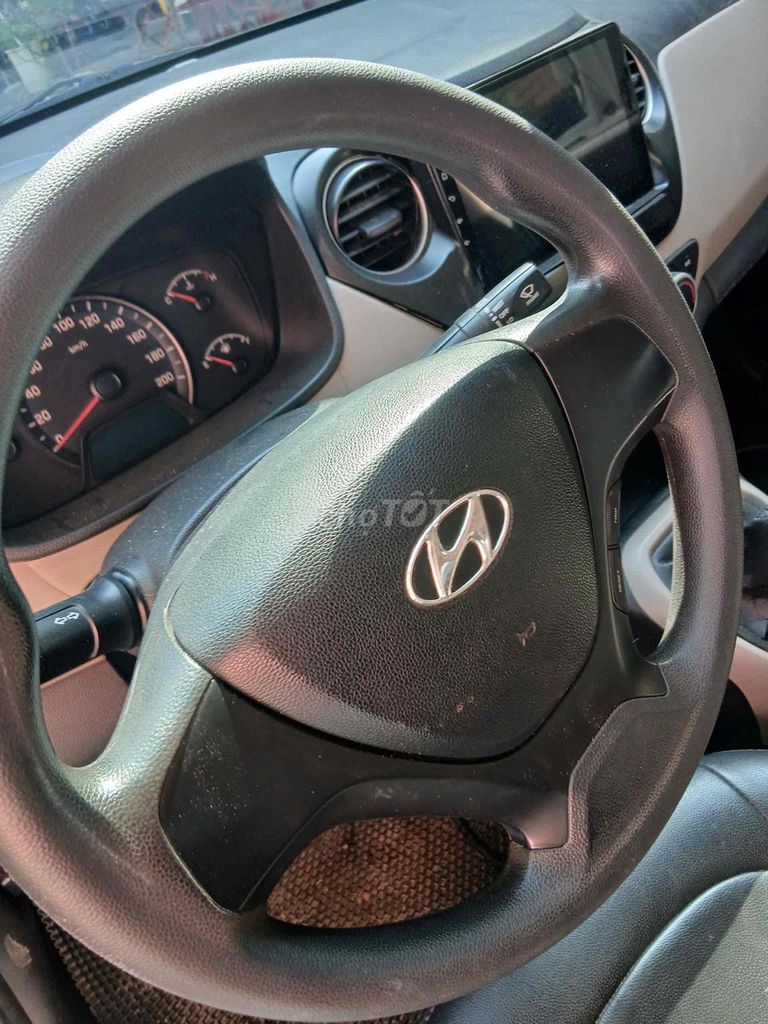Hyundai i10 2021 Номер этажа 11 тыс. км Белый