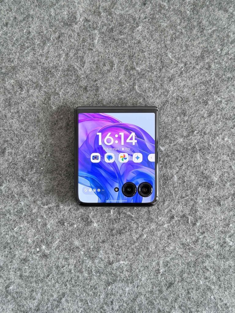 Motorola Razr 50 Ultra 12/256GB - 99%. Mua bán Điện thoại tại Quận Ninh Kiều Cần Thơ được đăng bởi Nguyên Mobile 65 hình 1
