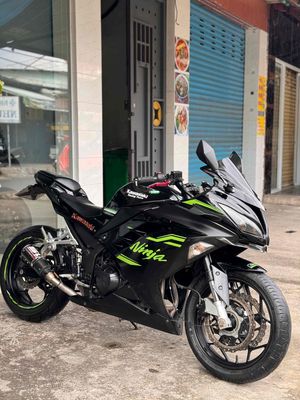 Cần bán Kawasaki Ninja300 2016 Biển 89 9 chủ. Mua bán Xe máy tại Quận Bình Tân Tp Hồ Chí Minh được đăng bởi Việt Motor Bình Tân
