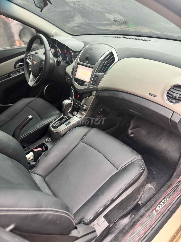 Chevrolet Cruze 2015 автомат песочный
