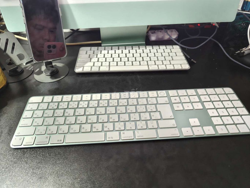Magic Keyboard dài Full Touch ID. Mua bán Phụ kiện (Màn hình, Chuột...) tại Quận 10 Tp Hồ Chí Minh được đăng bởi Nguyễn Minh hình 1
