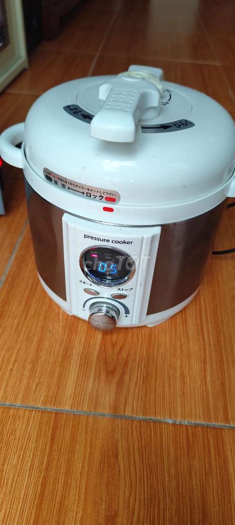 Nồi áp suất điện 2.5 lít. Mua bán Dụng cụ nhà bếp tại Quận Tây Hồ Hà Nội được đăng bởi Truong hình 1