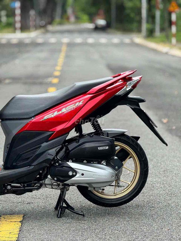 Honda Click Thailand 2017 Đỏ Đen. Mua bán Xe máy tại Quận 12 Tp Hồ Chí Minh được đăng bởi Hoàng Phú hình 3