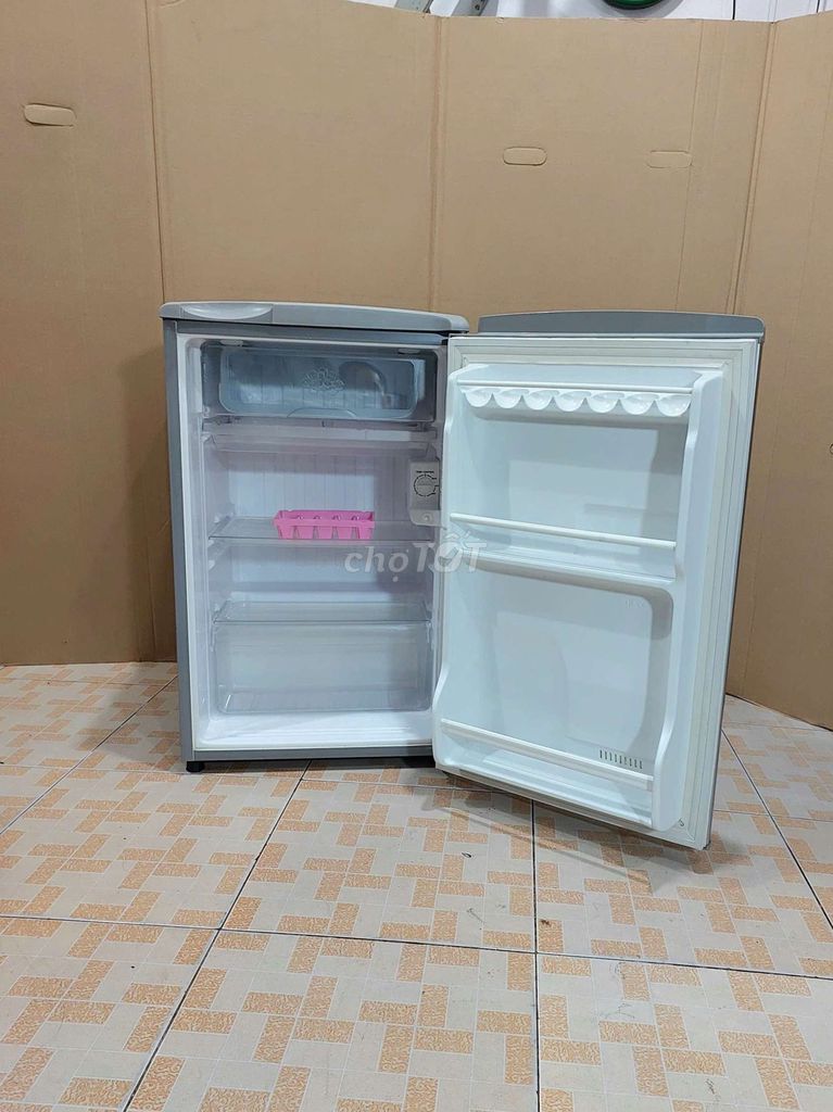 Tủ lạnh Aqua B90F3N nhỏ 1 ngăn, làm lạnh nhanh.. Mua bán Tủ lạnh tại Quận Tân Phú Tp Hồ Chí Minh được đăng bởi ĐỨC hình 1