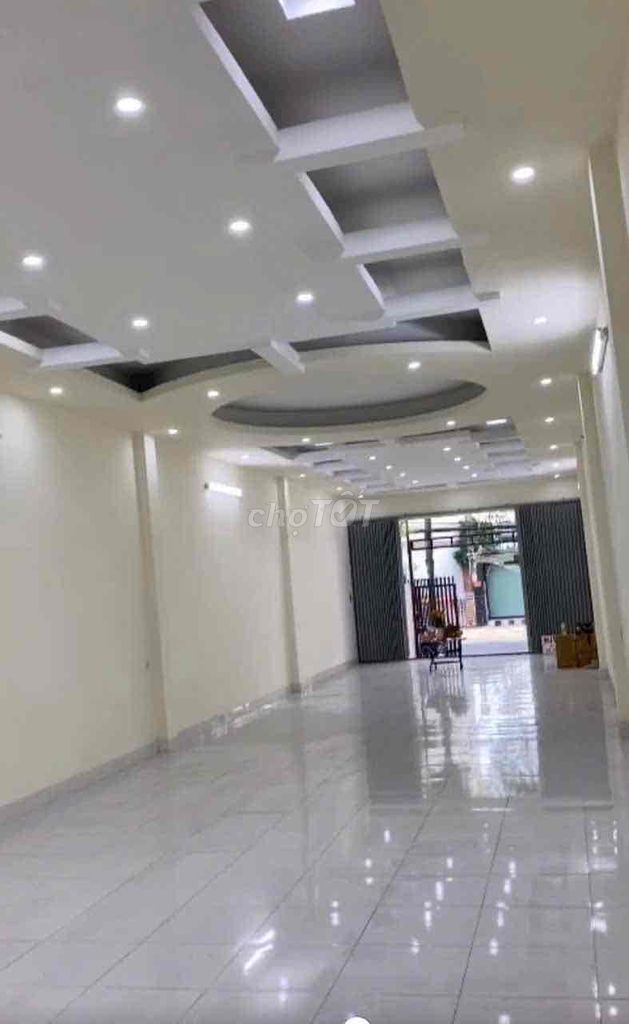 Cho thuê MB đường Thích Quảng Đức, Thủ Dầu Một - Diện tích : 5 x 42m g. Cho thuê văn phòng, mặt bằng kinh doanh tại Thành phố Thủ Dầu Một Bình Dương được đăng bởi Phùng Huy Lâm hình 2