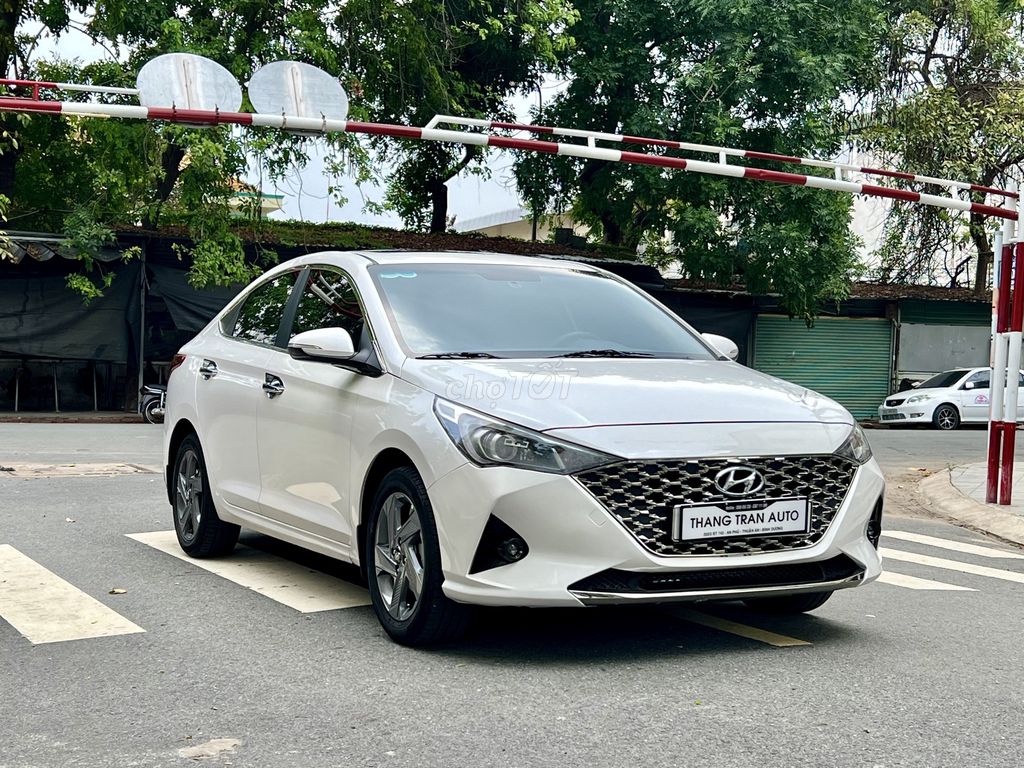 Hyundai Accent 1.4 AT đặc biệt 2022 đi 53.000 KM