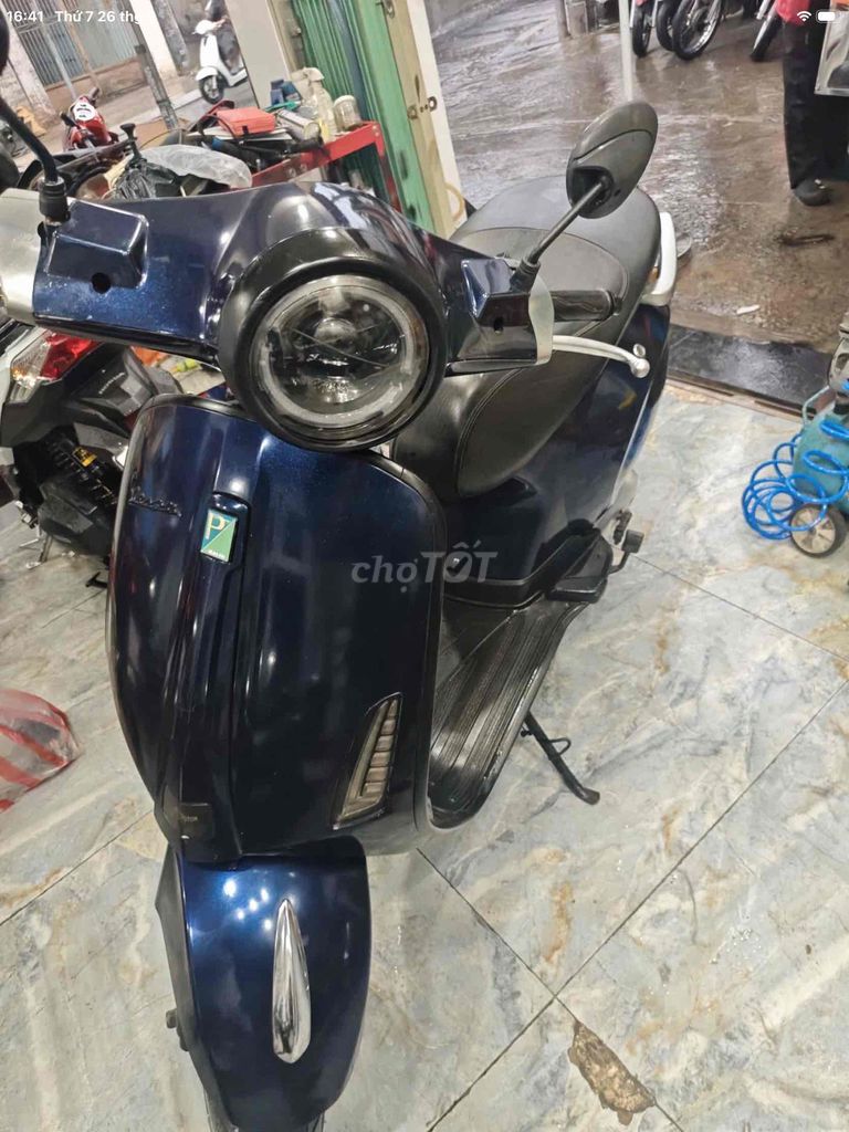 Скутер Vespa Halim 50cc 2022 синий для учеников