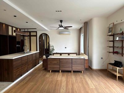BÁN CĂN HỘ TẦNG CAO DIỆN TÍCH SIÊU RỘNG PHÁP LÝ SỔ HỒNG LÂU DÀI