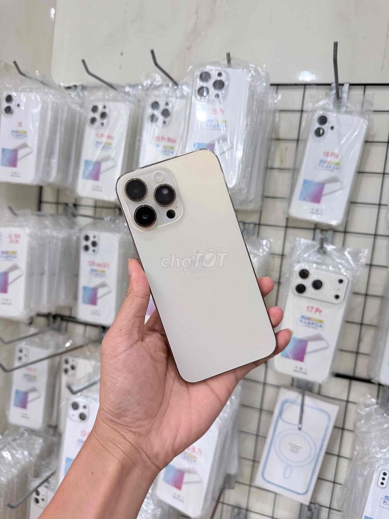 Apple iPhone 14 Pro Max 128GB Vàng. Mua bán Điện thoại tại Huyện Châu Đức Bà Rịa - Vũng Tàu được đăng bởi Lê Quang Sáng hình 1