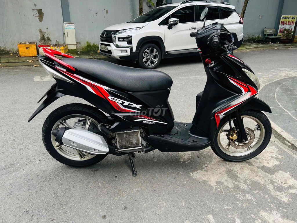 Yamaha Luvias FI 2015 Đen Đỏ. Mua bán Xe máy tại Quận Gò Vấp Tp Hồ Chí Minh được đăng bởi CẦM ĐỒ NĂM LINH hình 8