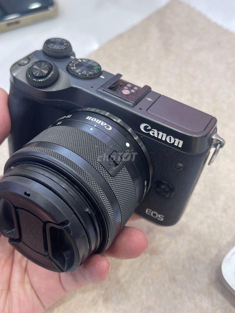 Máy ảnh Canon M6 Đen. Mua bán Máy ảnh, Máy quay tại Quận Đống Đa Hà Nội được đăng bởi Doanh Nguyễn hình 1