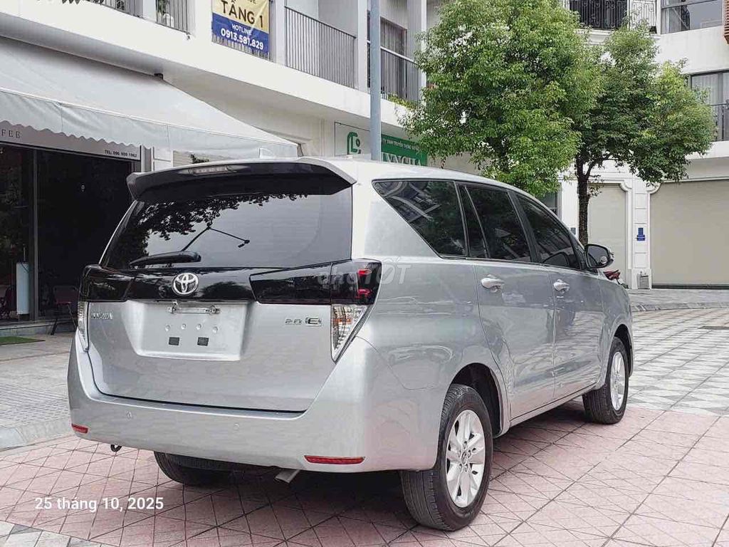 Toyota Innova 2019 2.0E - 100000 km. Mua bán Ô tô tại Quận Hoàng Mai Hà Nội được đăng bởi Dương Xuân Trường hình 4