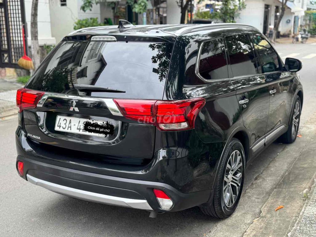 Mitsubishi Outlander 2018 2.0CVT Premium. Mua bán Ô tô tại Quận Cẩm Lệ Đà Nẵng được đăng bởi Anh Tân hình 3