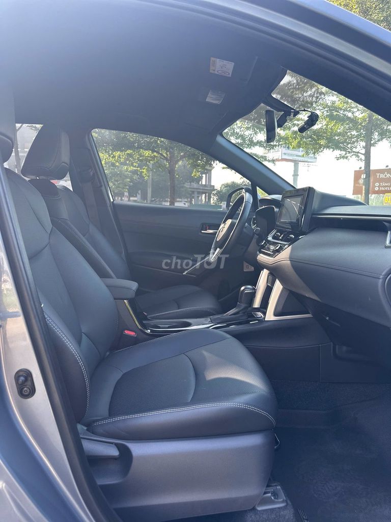 Toyota Corolla Cross 1.8 G 2022. Mua bán Ô tô tại Quận Long Biên Hà Nội được đăng bởi Trọng Nguyễn hình 16