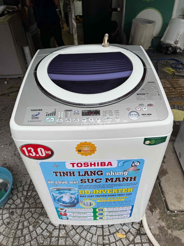 thang lý máy giặt Toshiba inveter 13 kg mới tin