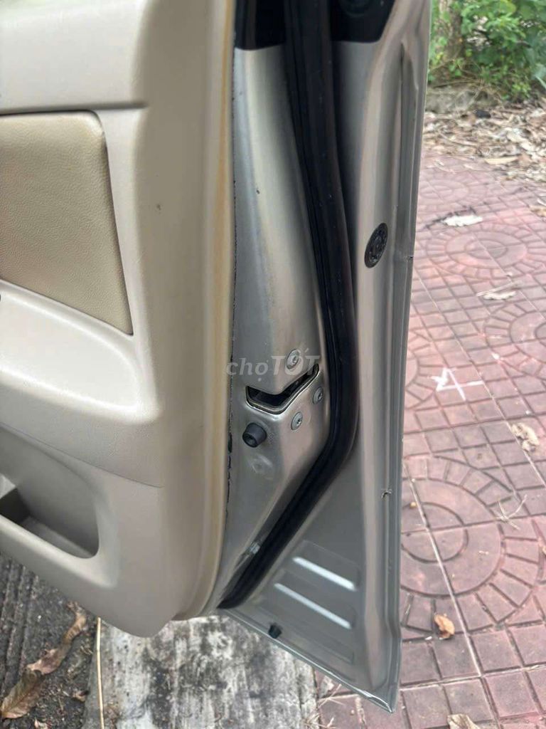 Innova G - 186228 km. Mua bán Ô tô tại Thành phố Vĩnh Long Vĩnh Long được đăng bởi Qui Mõm hình 12