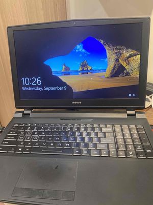 Clevo Mouse Xeon E3-1240 v5 24GB/256GB GPU M5000M