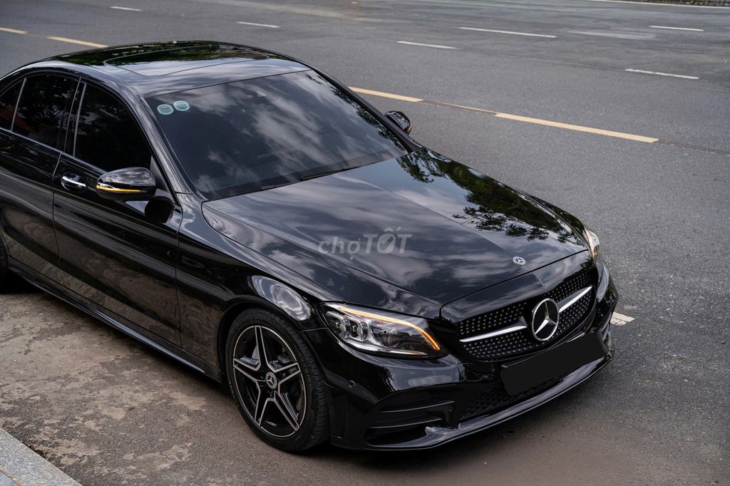 Thì Đây Là Mer C300 AMG 2019 - Xe chuẩn 100%. Mua bán Ô tô tại Quận 7 Tp Hồ Chí Minh được đăng bởi Bảo Duy Ô Tô hình 3