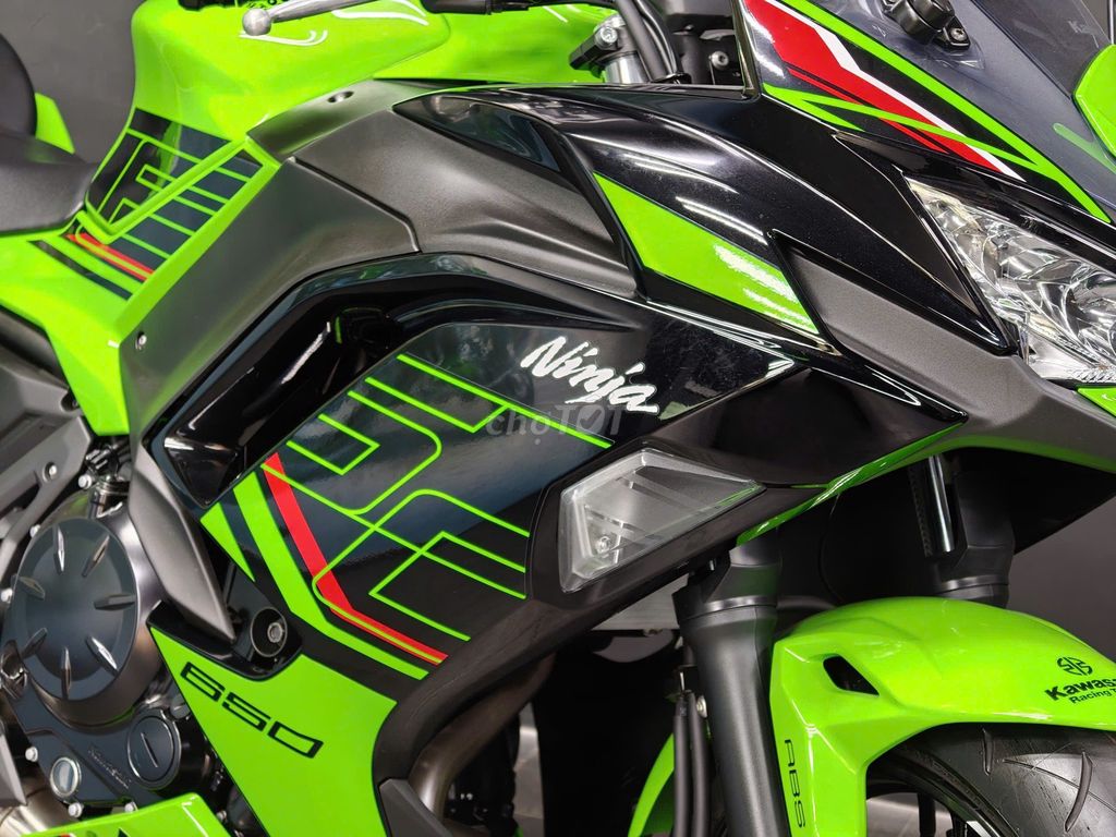 NINJA 650 CHẠY LƯỚT 41KM BẢO HÀNH 02 NĂM CHƯA ĐKBS. Mua bán Xe máy tại Quận Tây Hồ Hà Nội được đăng bởi Tu Phamanh hình 5
