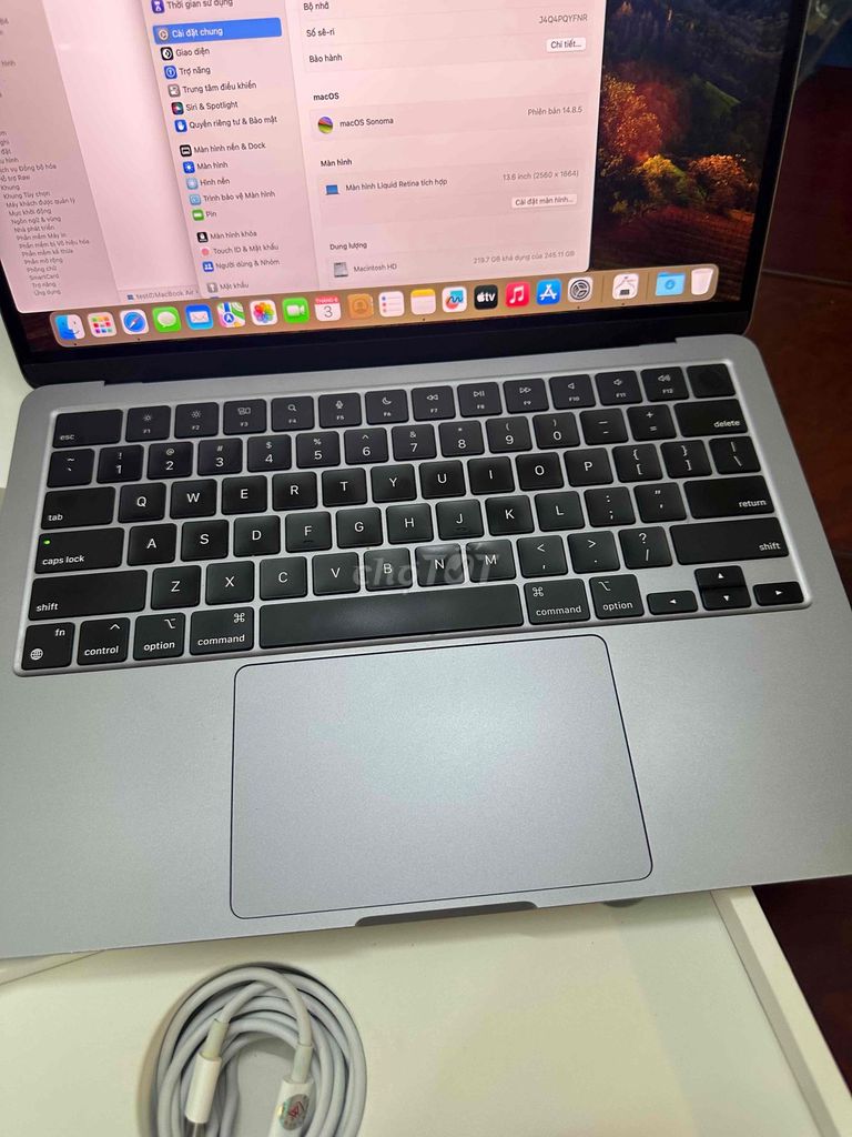 Apple MacBook Air M2 8GB/256GB Xám. Mua bán Laptop tại Quận Cầu Giấy Hà Nội được đăng bởi Minh Khuê hình 1