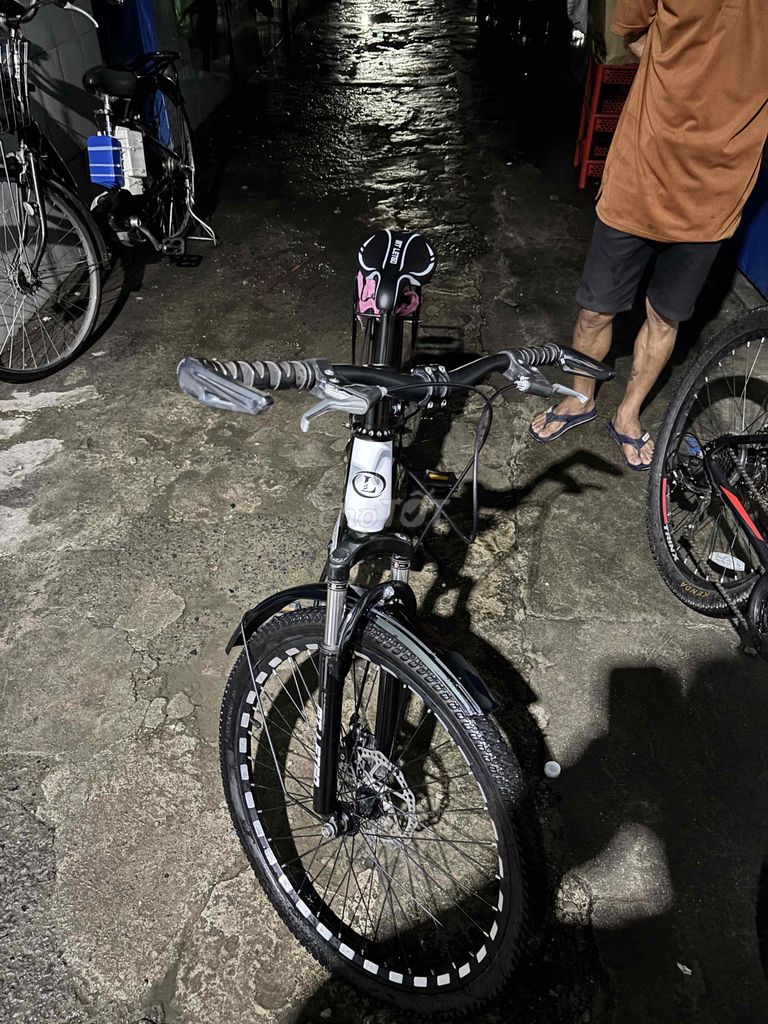 Cần bán xe đạp thể thao mini. Mua bán Xe đạp tại Thị xã Tân Uyên Bình Dương được đăng bởi nguyễn hữu sơn hình 4