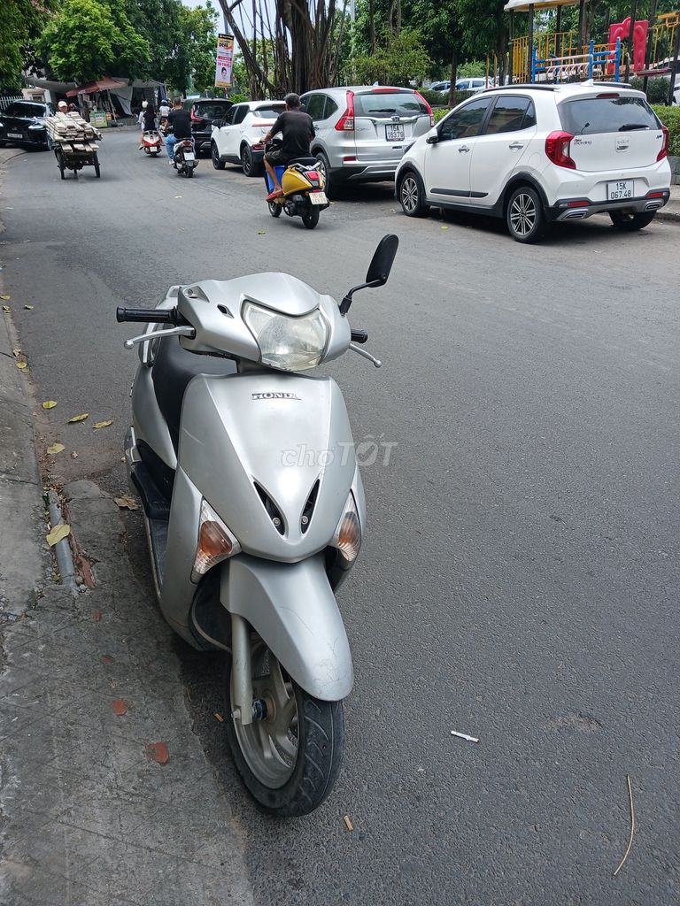 Honda Lead 110cc 2010 Серебристый