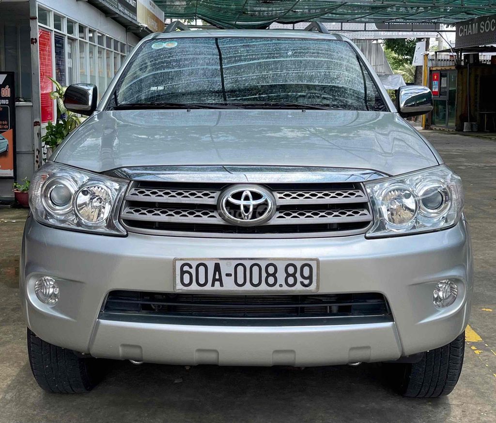 Toyota Fortuner 2011 2.7V - 34000 km. Mua bán Ô tô tại Quận 12 Tp Hồ Chí Minh được đăng bởi F2Auto hình 1