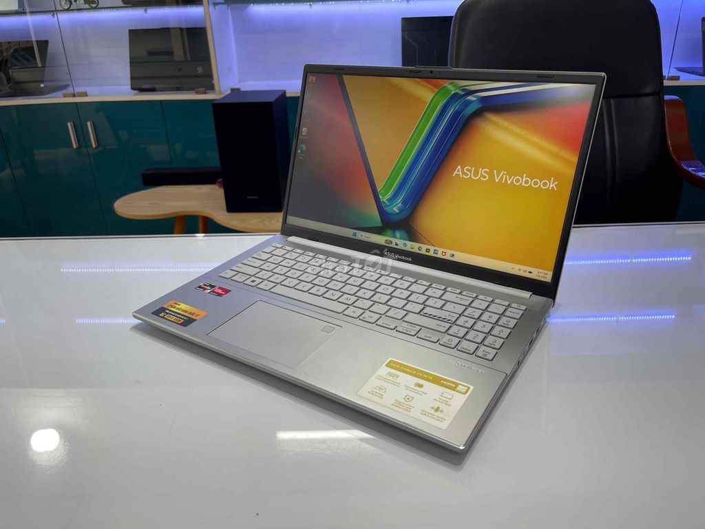 Laptop Asus Vivobook E1504FA R5 7520U BH/07-2026. Mua bán Laptop tại Quận Ninh Kiều Cần Thơ được đăng bởi HOÀNG MAI STORE hình 1