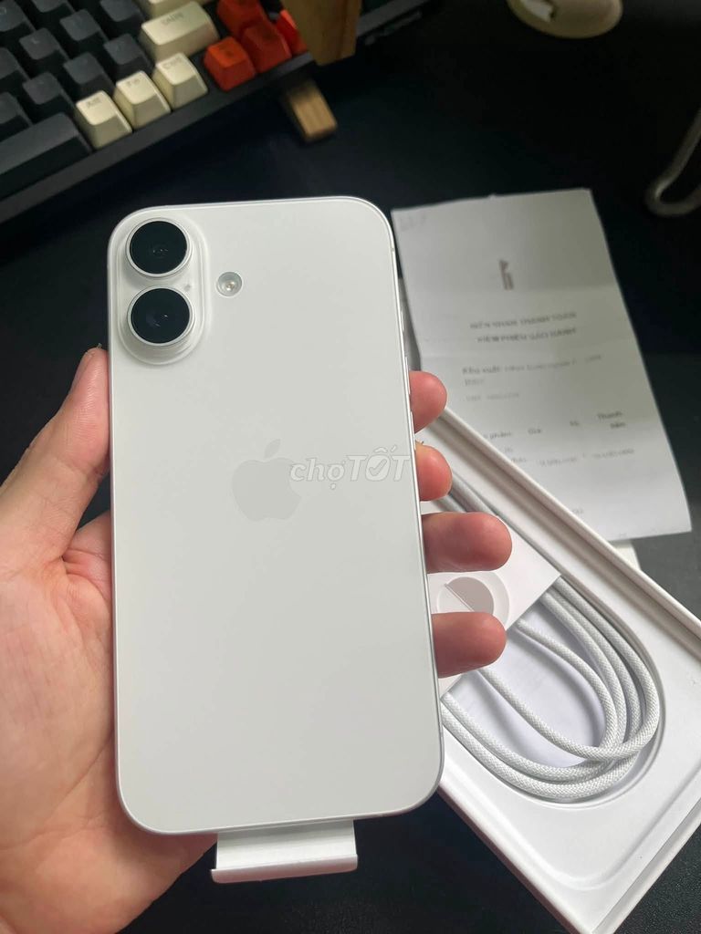 Apple iPhone 16 128GB Trắng 89%. Mua bán Điện thoại tại Quận 10 Tp Hồ Chí Minh được đăng bởi Hội Đồ Điện Tử hình 1
