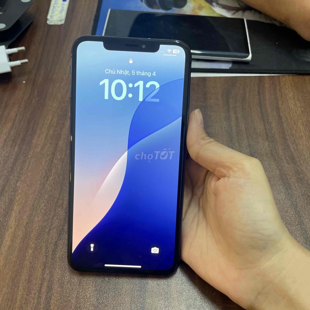 Cần bán iPhone XS Max 64GB Đen. Mua bán Điện thoại tại Quận Nam Từ Liêm Hà Nội được đăng bởi Laptopplusvn hình 1
