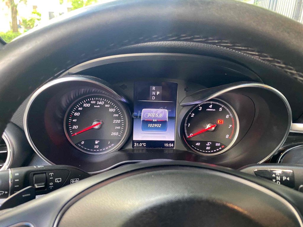 Cần bán xe ô tô 5 chỗ GLC300 đã qua sử dụng. Mua bán Ô tô tại Quận 12 Tp Hồ Chí Minh được đăng bởi Thanh Thanh hình 7