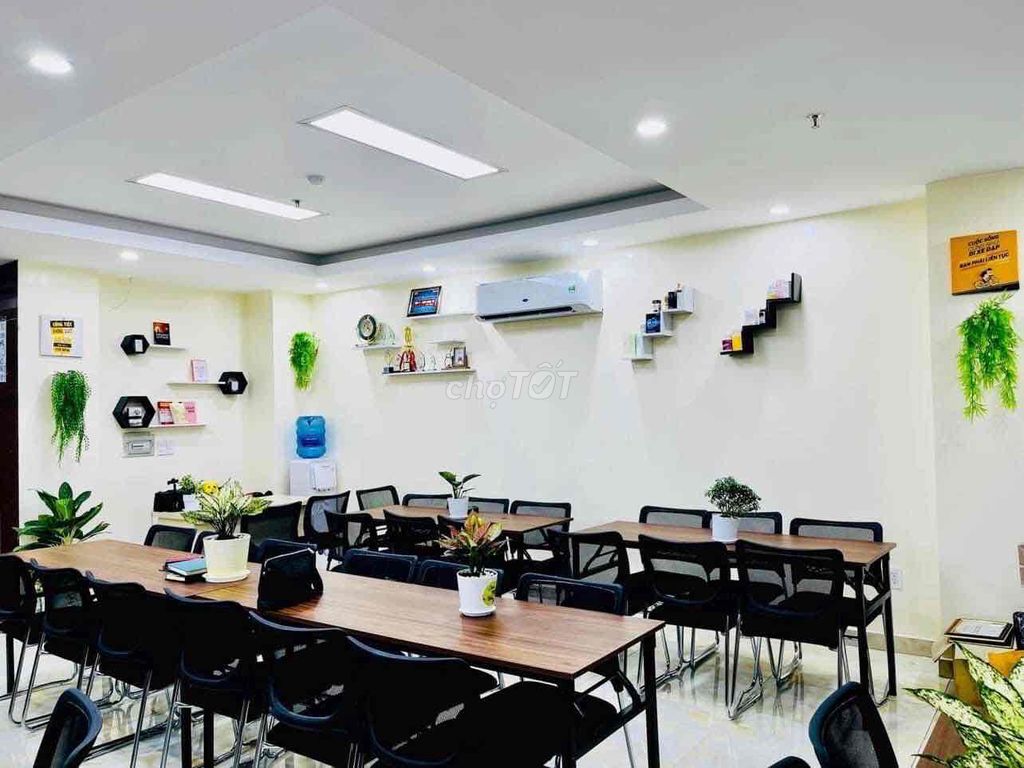 Tuyển nhân viên Marketing Sale. Việc làm tại Quận Tân Bình Tp Hồ Chí Minh được đăng bởi Dhouse Luxury  hình 2