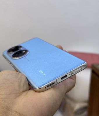 Huawei p50 pro Màu xanh lam. Full box. Mới 98%