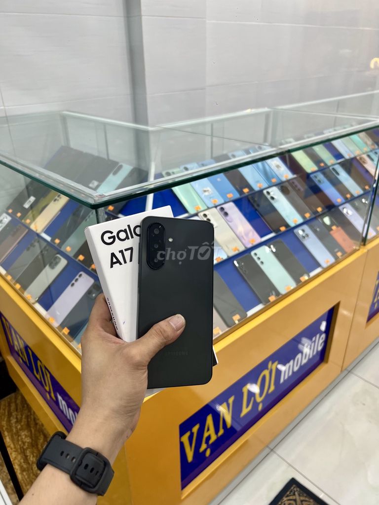Samsung Galaxy A17 8GB/128GB Đẹp như mới FullBox!!. Mua bán Điện thoại tại Thành phố Bến Tre Bến Tre được đăng bởi VanLoi Mobile hình 1