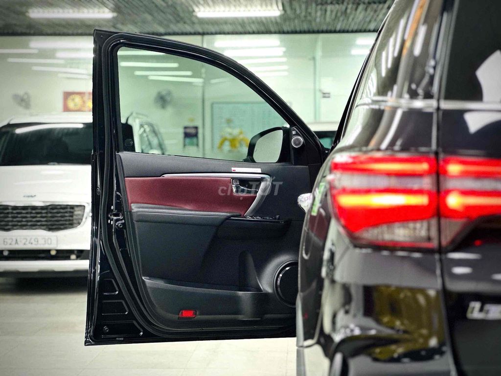 🚘 Toyota Fortuner Legender 2025 - Xe Lướt Siêu Đẹp. Mua bán Ô tô tại Thành phố Thủ Đức Tp Hồ Chí Minh được đăng bởi Tấn Lợi Car hình 16