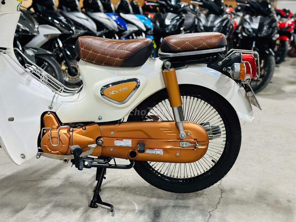 XE MÁYTHANH TÙNG_CUB 50CC CAM XE HỌC SINH RẤT ĐẸP. Mua bán Xe máy tại Quận Nam Từ Liêm Hà Nội được đăng bởi THANH TÙNG hình 5